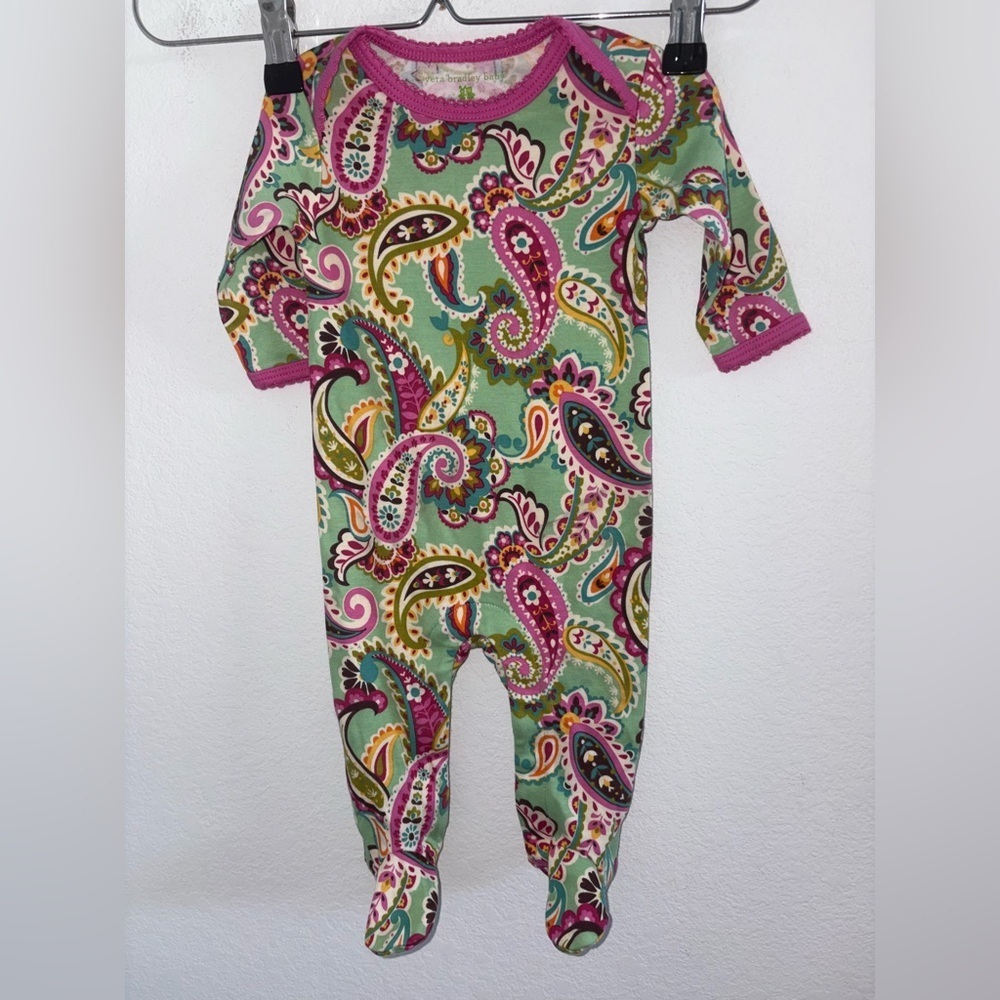 Vera Bradley Baby Tutti Frutti Footed Sleeper 0-3M - Picture 3 of 11
